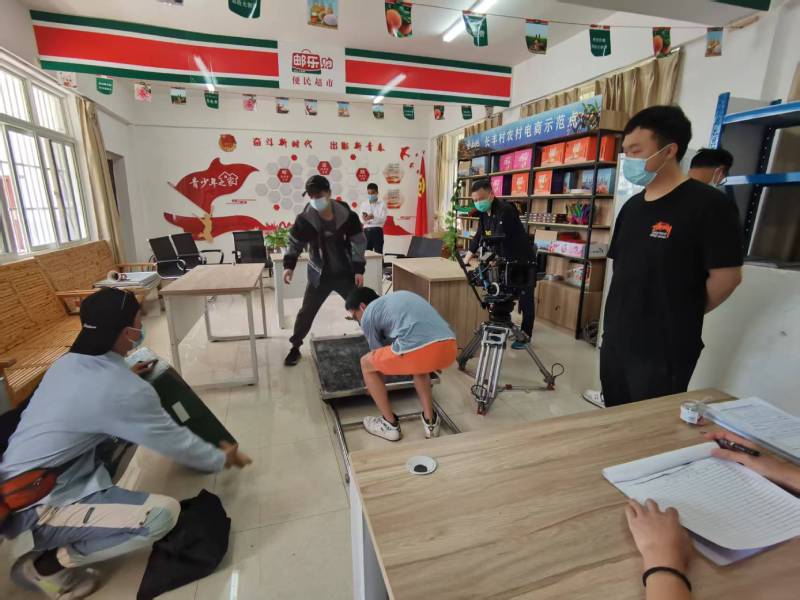 西安区广告片拍摄公司：极简主义践行者，少即是多的视觉哲学
